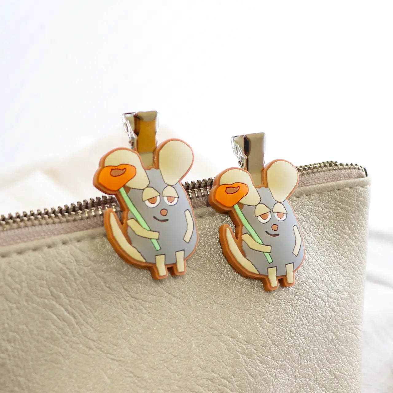 【絵本のクリップ】前髪クリップ/おはな2P【フレデリック】