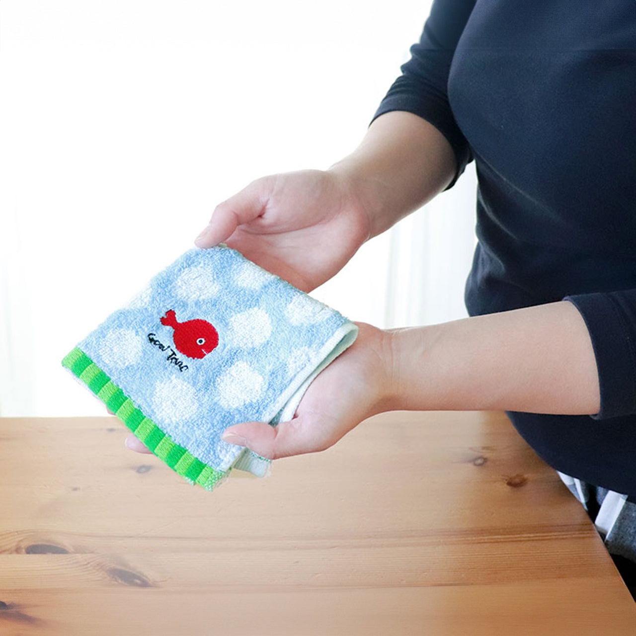 【絵本のタオル】きんぎょがにげた PT ドット