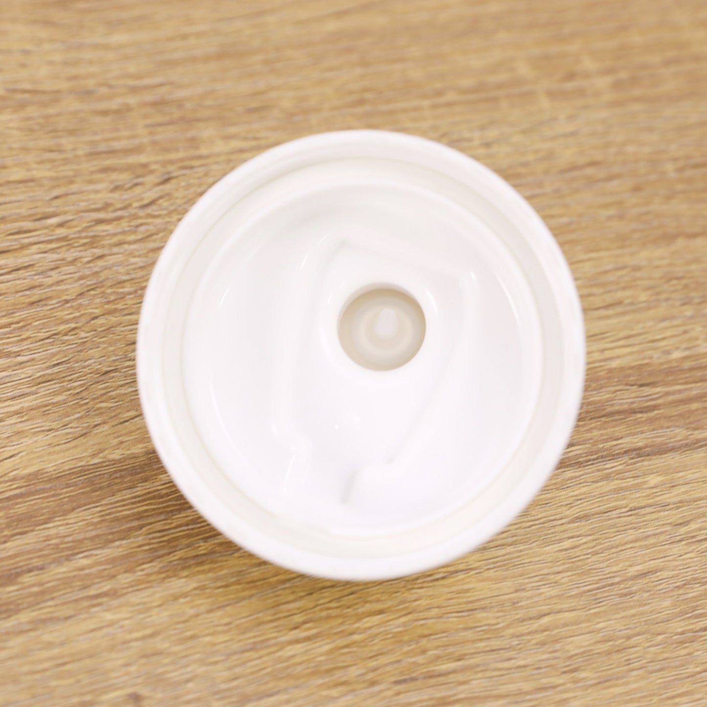 コップ付き直飲み水筒【こぐまちゃん】