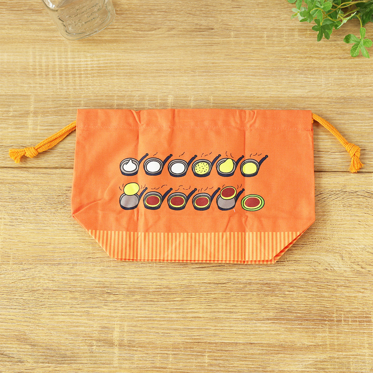 こぐまちゃんとしろくまちゃん お弁当袋 しろくまちゃん(オレンジ)