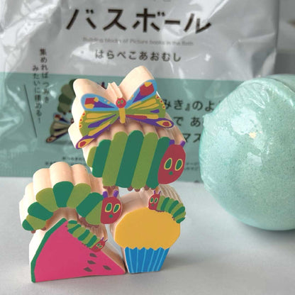 【絵本のつみきのバスボール】　はらぺこあおむし