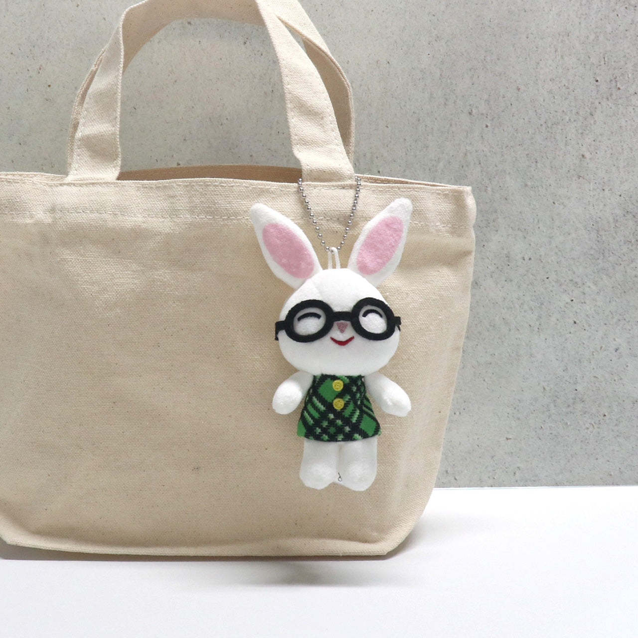 【絵本の指人形】めがねうさぎ/うさこ　限定商品