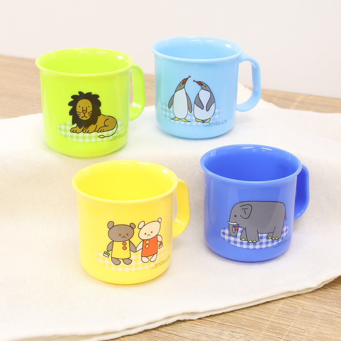 こぐまちゃんとどうぶつえん　プラカップ　ぺんぎん【こぐまちゃん】