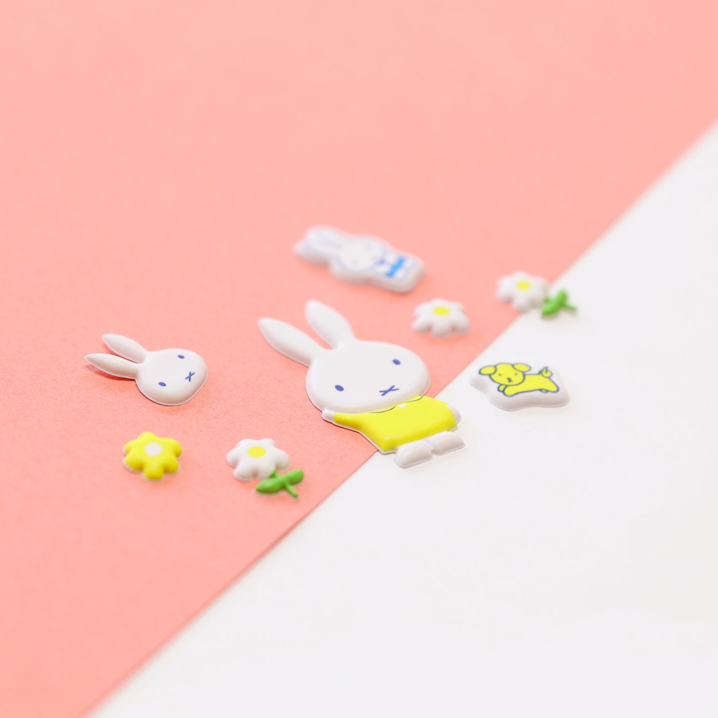 ミッフィーマシュマロシール グレー お花