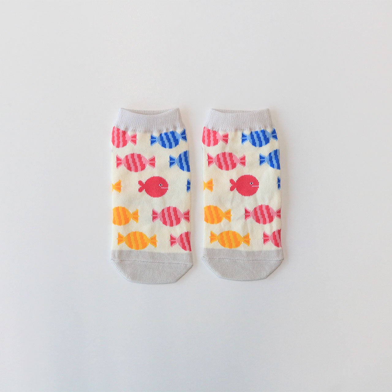 靴下 ジュニア／キャンディ【きんぎょがにげた】【絵本のくつした】