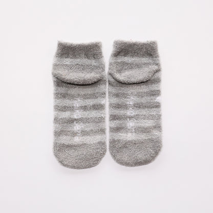 ルームソックス　レディース／グレーストライプ【ねないこだれだ】【絵本のくつした】【もこもこ靴下】